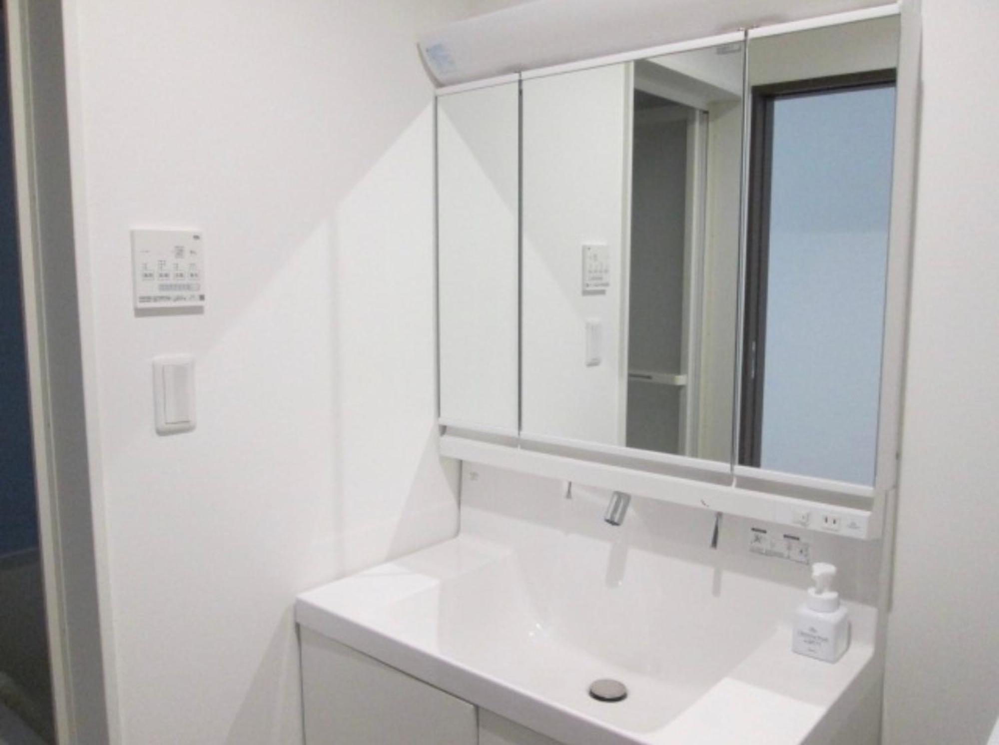 Ecot Shimozato 1 Aparthotel Miyakojima  Buitenkant foto